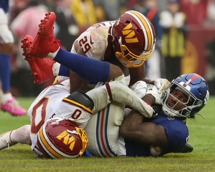 Late overtime mistakes leave Washington and New York tied