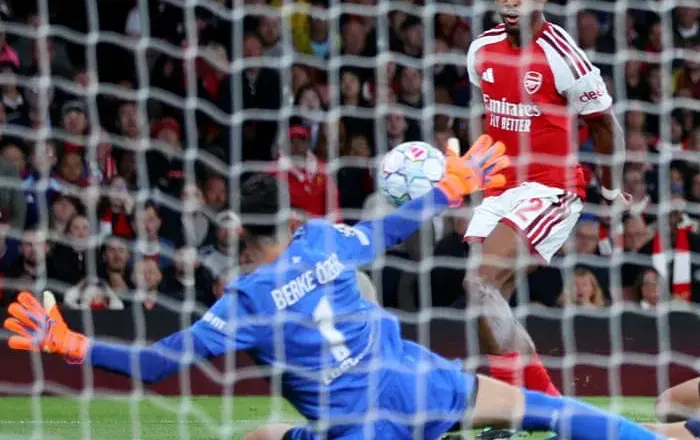 Timber opens the door before Arsenal finishes strongly against Lille