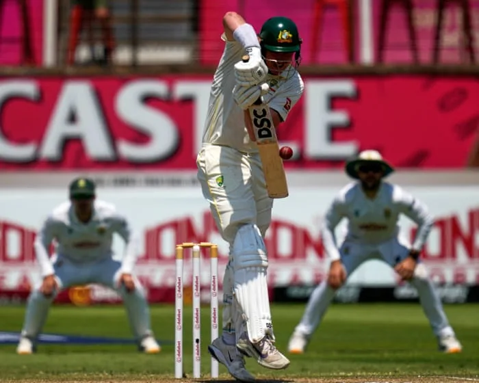 Renshaw sets Australia’s target in Durban’s penultimate-day report