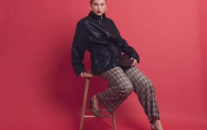 A leather-jacket discussion asks how clothes can overwhelm the wearer